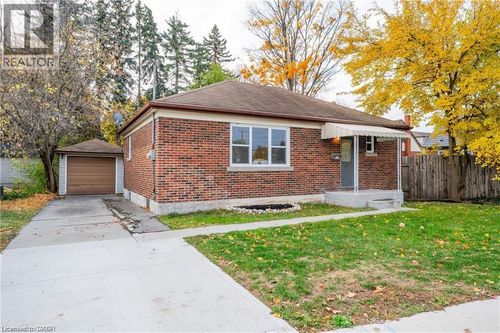163 Ottawa Street N, Kitchener, ON, N2H3K7 | Card Image