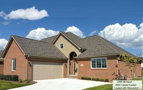 49681 Manistee Dr, Chesterfield, MI, 48047-4383 | Card Image