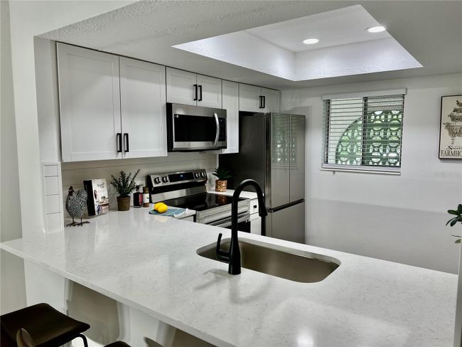 UNIT-310 - 3500 Beneva Rd, Condo with 2 bedrooms, 2 bathrooms and null parking in SARASOTA FL | Image 5