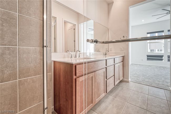 639 Grey Saker St, Townhouse with 4 bedrooms, 4 bathrooms and null parking in Las Vegas NV | Image 29