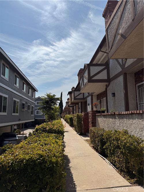 apt-b-123 N Alhambra Ave, Monterey Park, CA, 91755-1964 | Card Image