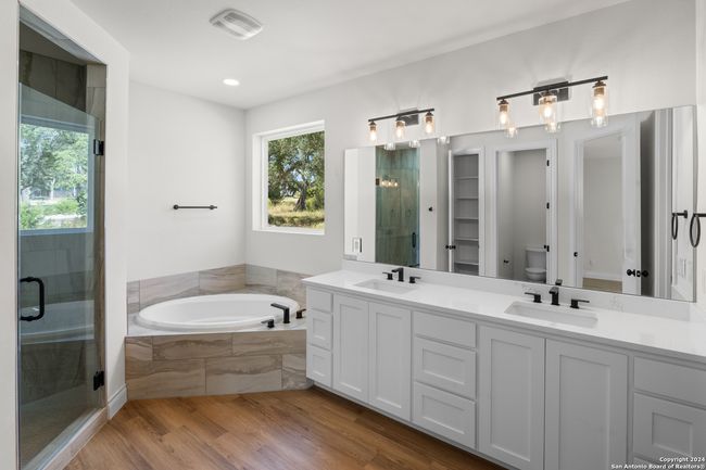 860 Rayner Ranch Blvd, House other with 4 bedrooms, 3 bathrooms and null parking in Spring Branch TX | Image 14