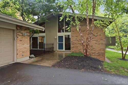 3622 Lobelia Dr, Blue Ash, OH, 45241-3335 | Card Image