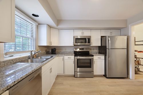 201 Rose Hall, Nashville, TN, 37212-3243 | Card Image