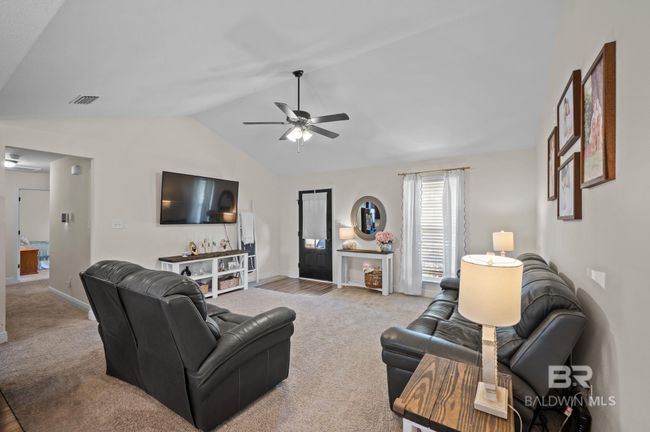 Living Room | Image 5