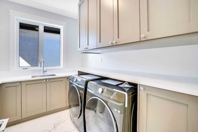 435 Patterson Boulevard Sw, House other with 7 bedrooms, 7 bathrooms and 4 parking in Calgary AB | Image 25