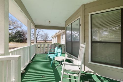 417 Armstrong Academy Rd, Bokchito, OK, 74726-1910 | Card Image