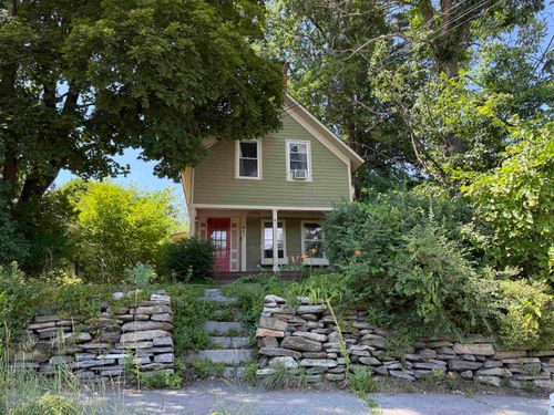 641 Depot St, Chester, VT, 05143-9344 | Card Image