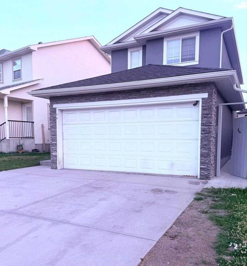 960 Taradale Dr Ne, Calgary, AB, T3J0E7 | Card Image