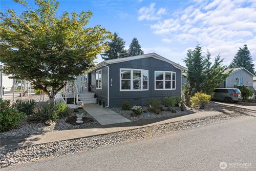 217-1111 Archwood Dr Sw, Olympia, WA, 98502-5640 | Card Image
