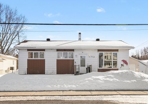 218 Mabel St, Limoges, ON, K0A2M0 | Card Image