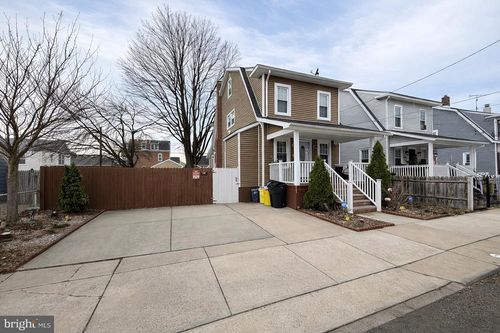 1045 Quinton Ave, Trenton, NJ, 08629-2502 | Card Image