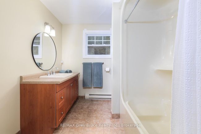 21 Grant Watson Dr, House other with 4 bedrooms, 2 bathrooms and 6 parking in Tobermory ON | Image 23