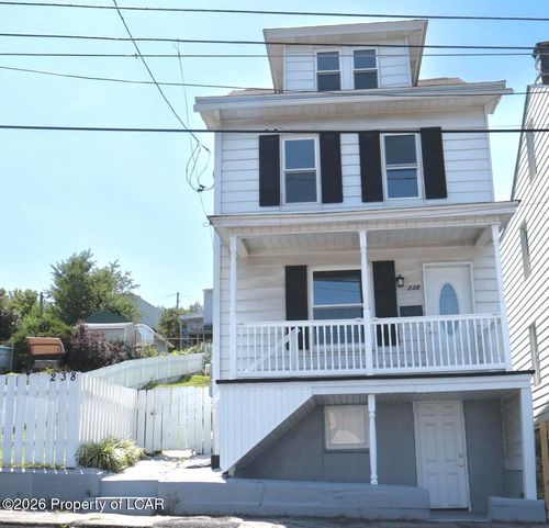 238 Broad Street, Pottsville, PA, 17970 | Card Image