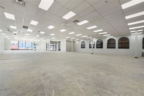 4749 Baum Blvd, Oakland, PA, 15213-1320 | Card Image