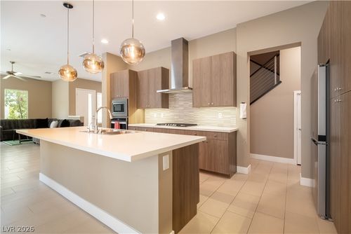 101-11250 Cactus Tower Ave, Las Vegas, NV, 89135-3451 | Card Image