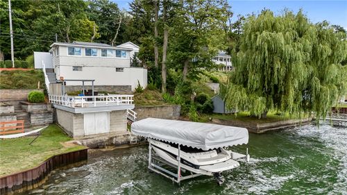 538 E Lake Rd, Penn Yan, NY, 14527-9422 | Card Image