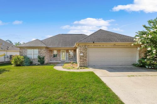 2316 Pleasant Forest Dr, Benton, AR, 72015-4991 | Card Image