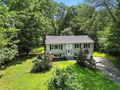 34 Paradise Lake Rd, Monson, MA, 01057-9726 | Card Image