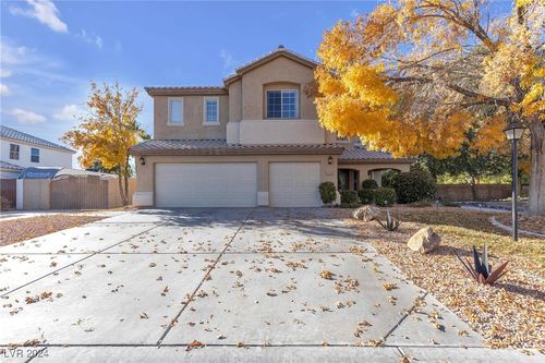 4933 Gate Fall Court, Las Vegas, NV, 89149 | Card Image