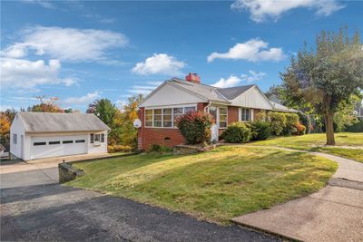 161 Mountain View Pl, House other with 4 bedrooms, 3 bathrooms and 3 parking in North Huntingdon PA | Image 3