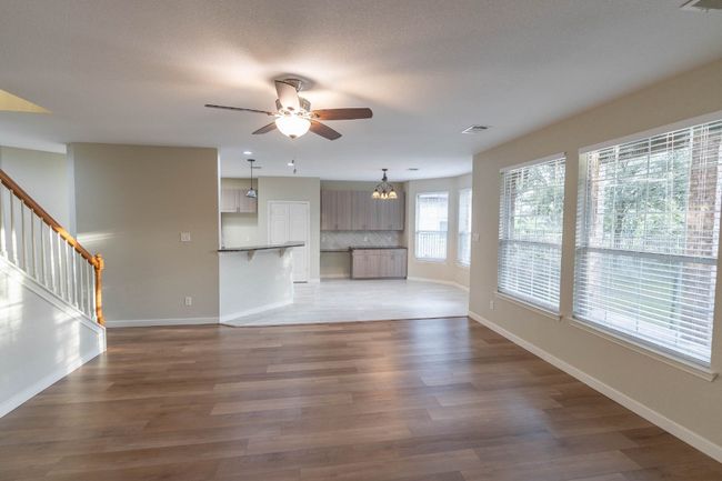 10920 Quarry Oaks Trl, House other with 5 bedrooms, 4 bathrooms and 2 parking in Austin TX | Image 12
