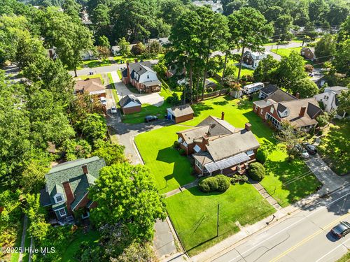 2411 E 5th St, Greenville, NC, 27858-3102 | Card Image