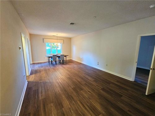 3125 Bermuda Village Dr, Advance, NC, 27006 | Card Image