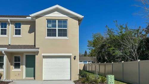 525 Zinfandel Dr, Holly Hill, FL, 32117-3314 | Card Image