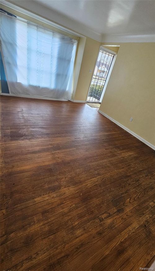 1425 Northwood Dr, Inkster, MI, 48141-1774 | Card Image