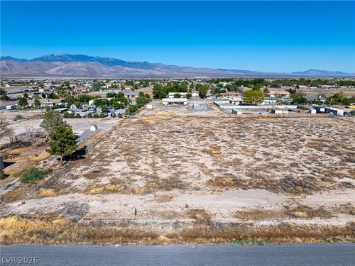 3751 Twilight Ave, Pahrump, NV, 89048-6352 | Card Image