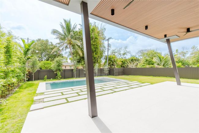 549 East Dr, House other with 4 bedrooms, 4 bathrooms and null parking in Miami Springs FL | Image 59