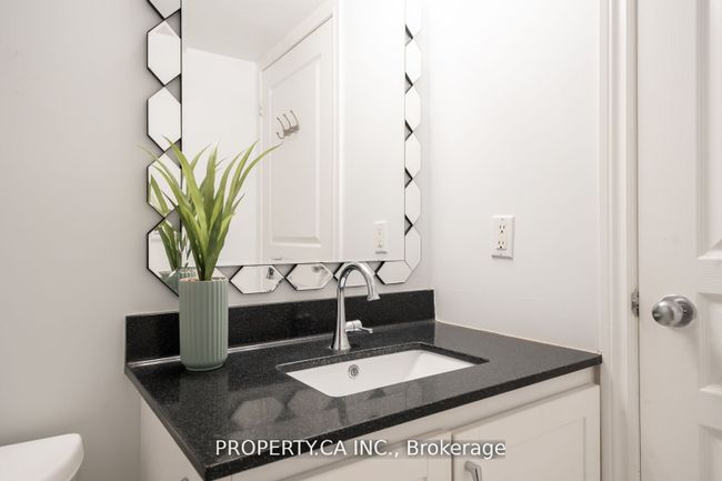 305 - 801 Bay St, Condo with 1 bedrooms, 2 bathrooms and 1 parking in Toronto ON | Image 23