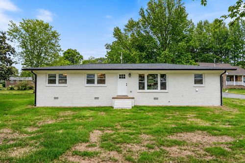 113 Brook St, MC EWEN, TN, 37101-4637 | Card Image