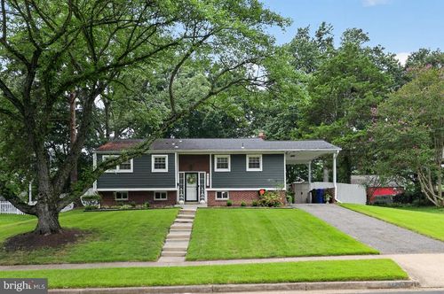 8512 Wagon Wheel Rd, ALEXANDRIA, VA, 22309-2147 | Card Image