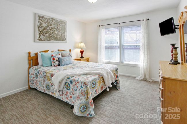 UNIT-802 - 157 Toxaway Views Dr, Condo with 2 bedrooms, 2 bathrooms and null parking in Lake Toxaway NC | Image 21