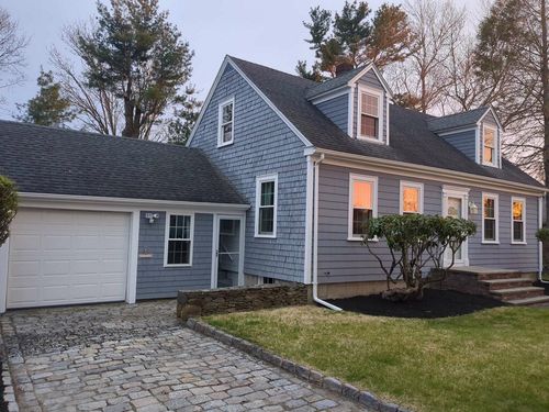 80 Kingswood Rd, Bristol, RI, 02809-1617 | Card Image