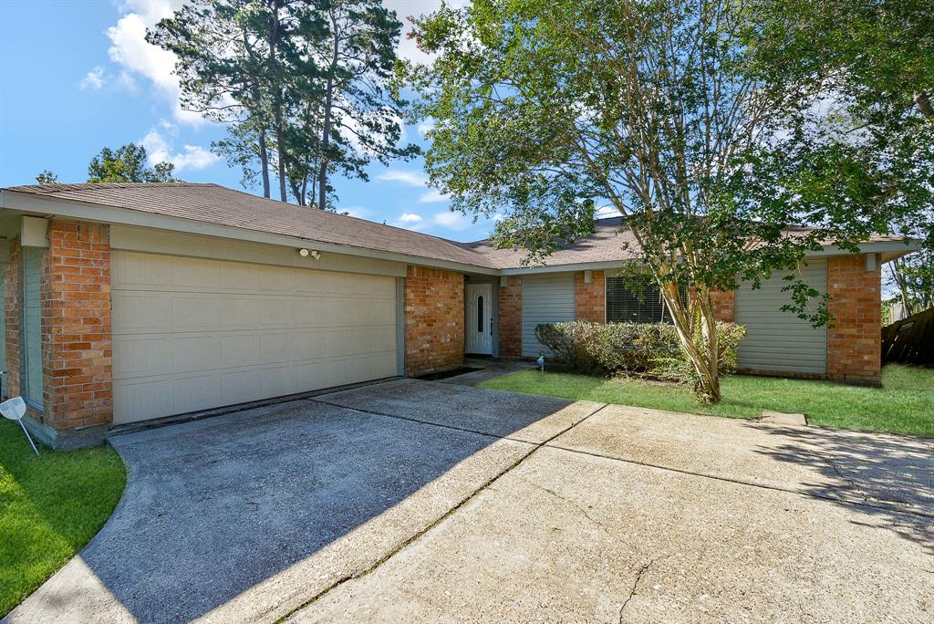 Bellaw Woods Dr, Humble, TX 77338