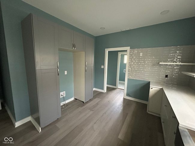 KITCHEN | Image 11