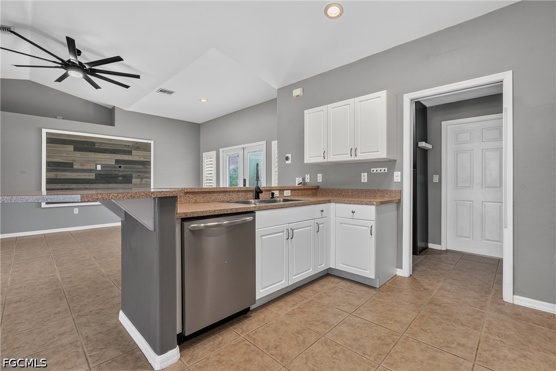 Residential in Cape Coral 4