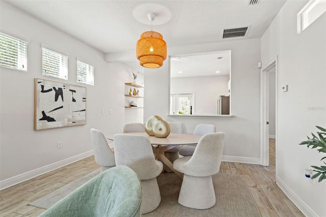 Dining area | Image 10