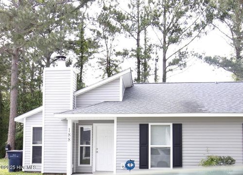 188 Village Cir, Jacksonville, NC, 28546-7786 | Card Image