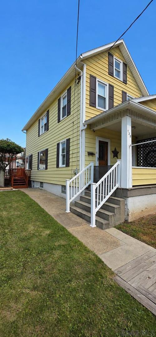 135 Garfield Street, Johnstown, PA, 15906 | Card Image