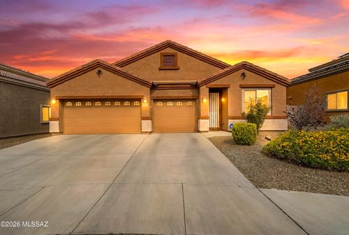 9919 N Crook Ln, Tucson, AZ, 85742-8653 | Card Image