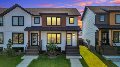 31 Evergreen Way, Red Deer, AB, T4P3G5 | Card Image
