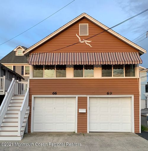 66 1st Ave, Manasquan, NJ, 08736-3311 | Card Image