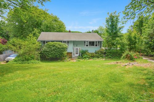 43 Sunset Dr, Patterson, NY, 12563-2312 | Card Image