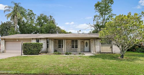 9047 Southwark Dr, Jacksonville, FL, 32257-5244 | Card Image