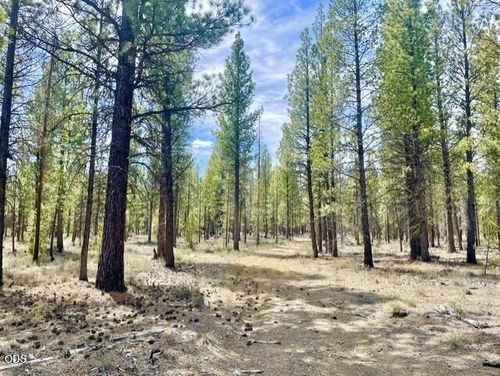 50160 Darlene Way, La Pine, OR, 97739 | Card Image