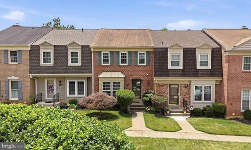 9937 Whitewater Dr, BURKE, VA, 22015-1803 | Card Image